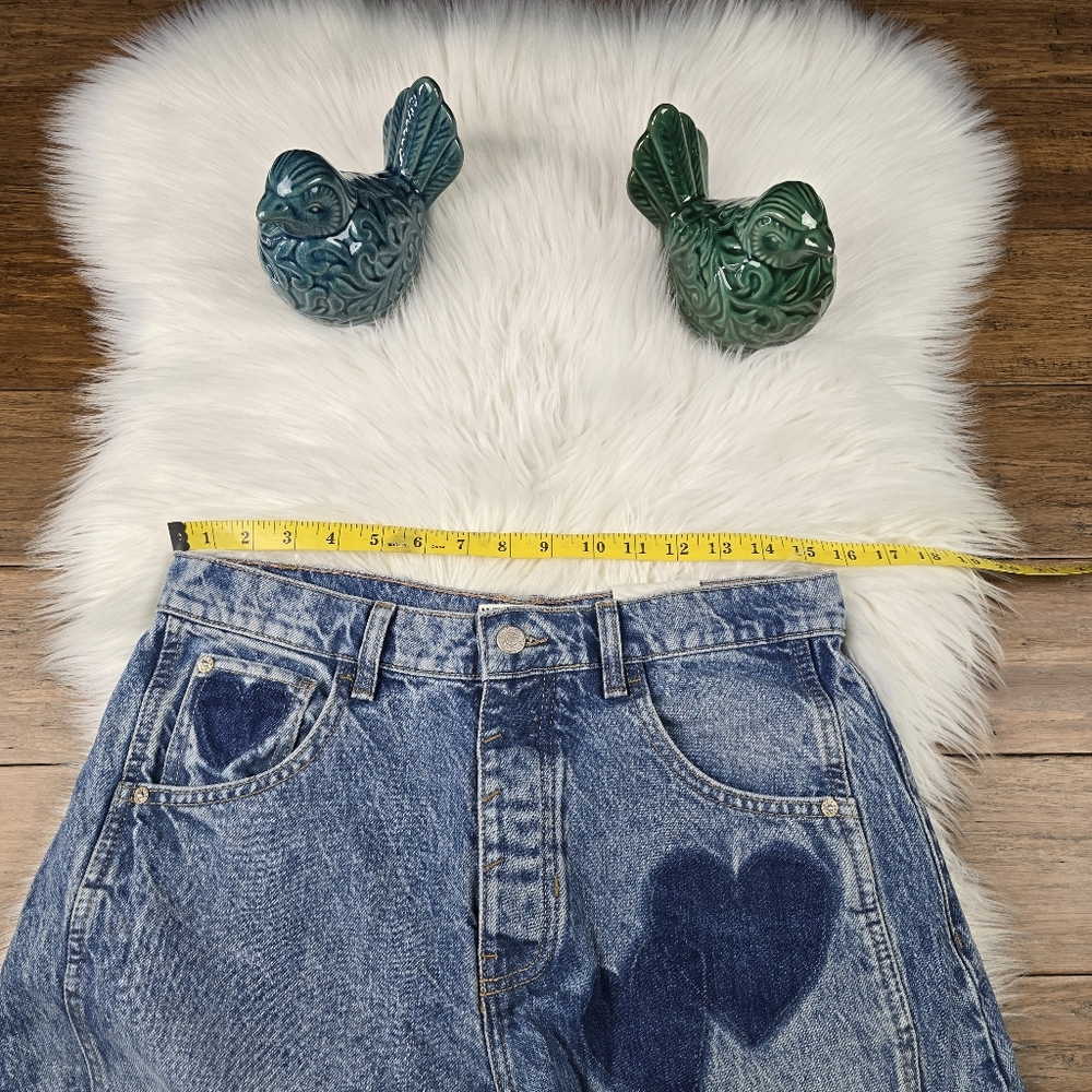 Free People We The Free People Heart Shadow Barrel Good Luck Jeans 27 - Picture 9 of 14